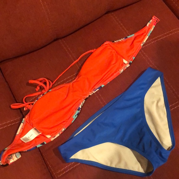 Two piece - Picture 2 of 2